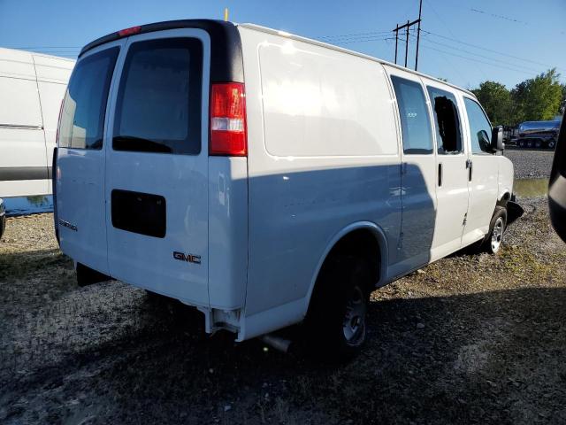 1GTW7AFPXN1147475 - 2022 GMC SAVANA G2500 WHITE photo 3