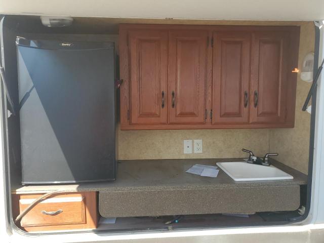 4YDT31225AB453137 - 2010 OUTB TRAVEL TRL თეთრი ფოტო 9