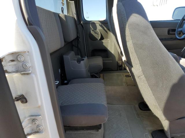 1GTDS196748139896 - 2004 GMC CANYON WHITE photo 6