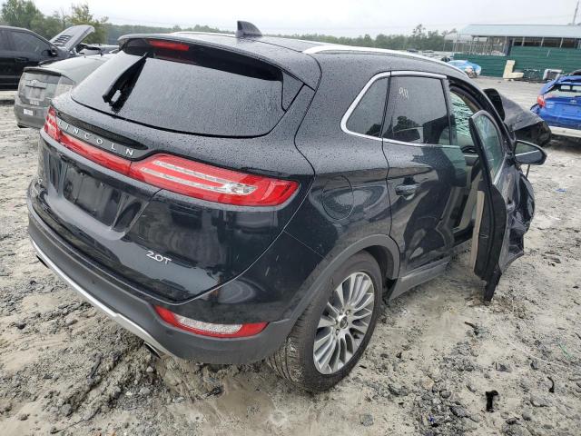 5LMCJ3C98JUL14830 - 2018 LINCOLN MKC RESERVE Siyah fotoğraf 3