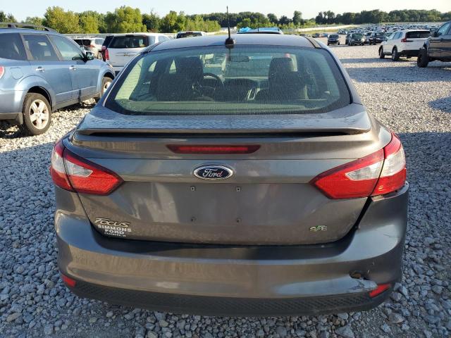 1FAHP3F20CL300686 - 2012 FORD FOCUS SE GRAY photo 6