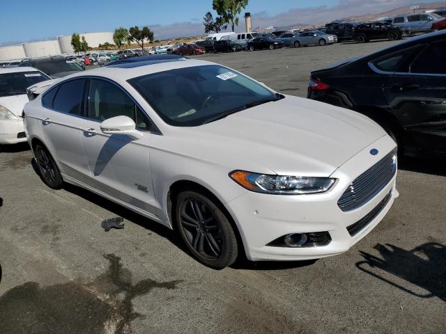 3FA6P0SU1FR139946 - 2015 FORD FUSION TITANIUM PHEV WHITE photo 4