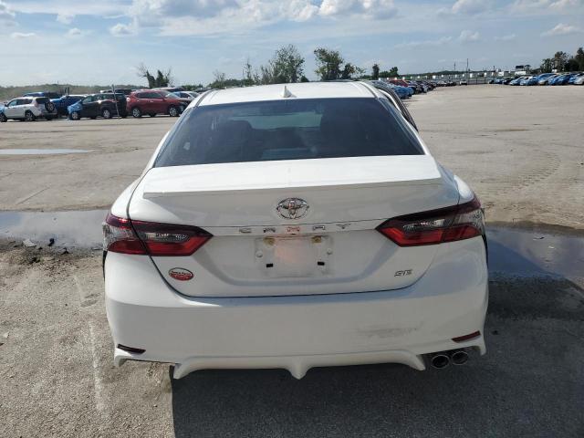 4T1S11AK3RU214624 - 2024 TOYOTA CAMRY SE NIGHT SHADE WHITE photo 6