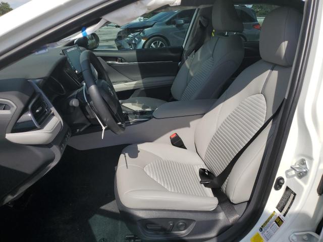 4T1S11AK3RU214624 - 2024 TOYOTA CAMRY SE NIGHT SHADE WHITE photo 7