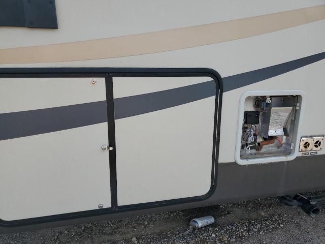 4X4FSBJ26FU076785 - 2015 SALM FOREST RIV TWO TONE photo 8