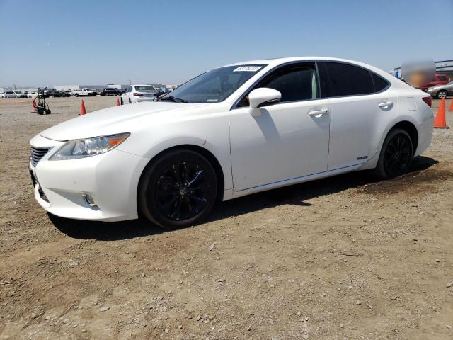 JTHBW1GG2F2080767 - 2015 LEXUS ES 300H WHITE photo 1