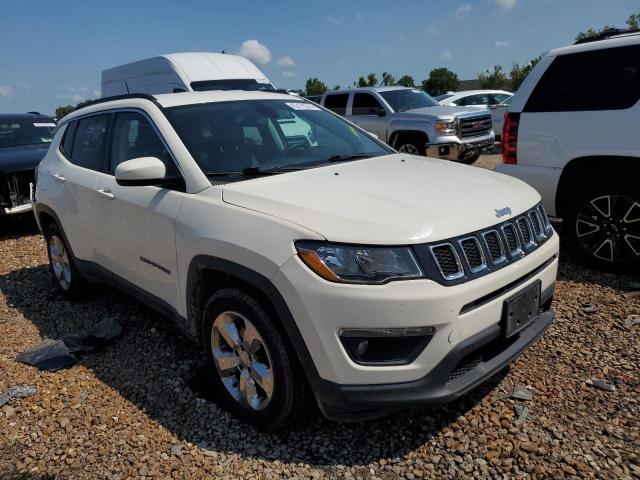 3C4NJCBB2JT441250 - 2018 JEEP COMPASS LATITUDE WHITE photo 4