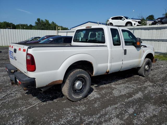 1FT7X2B62CEC02661 - 2012 FORD F250 SUPER DUTY WHITE photo 3