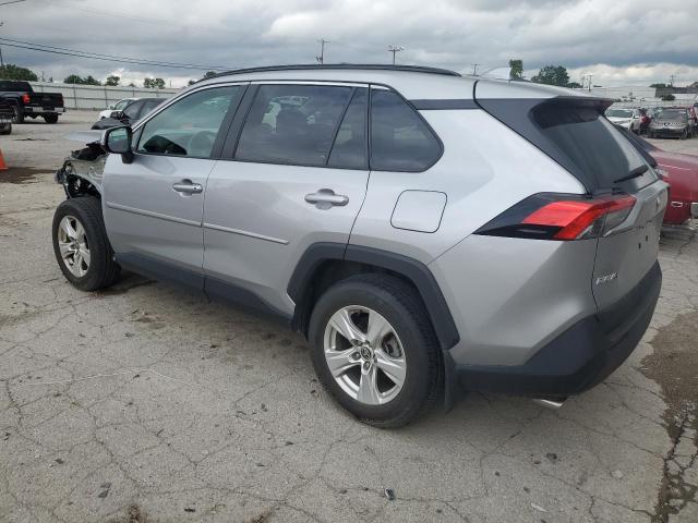 2T3P1RFV7MC207121 - 2021 TOYOTA RAV4 XLE GRAY photo 2