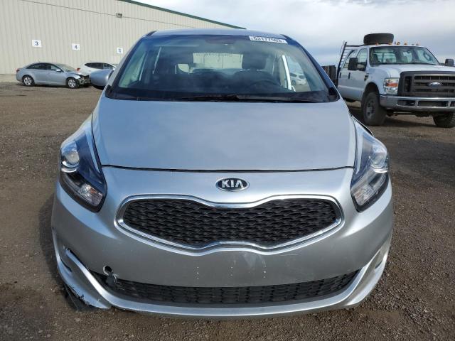 KNAHT8A38F7122409 - 2015 KIA RONDO SILVER photo 5