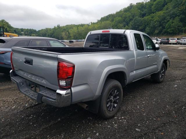 3TYSX5EN5NT015396 - 2022 TOYOTA TACOMA ACCESS CAB ვერცხლისფერი ფოტო 3