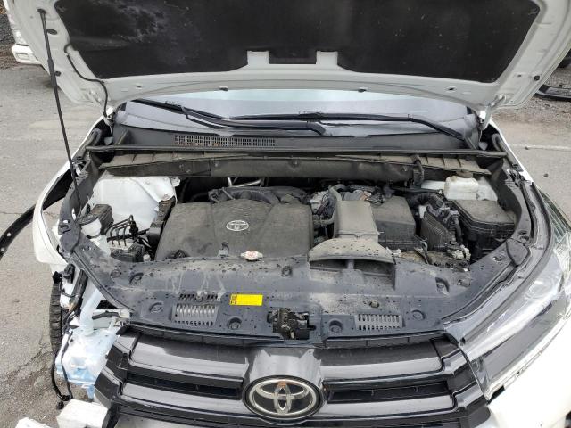 5TDJZRFH8KS602740 - 2019 TOYOTA HIGHLANDER SE WHITE photo 12