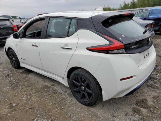 1N4AZ1CP1JC314304 - 2018 NISSAN LEAF S WHITE photo 2