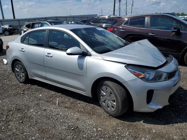 3KPA24AB9KE173886 - 2019 KIA RIO S SILVER photo 4