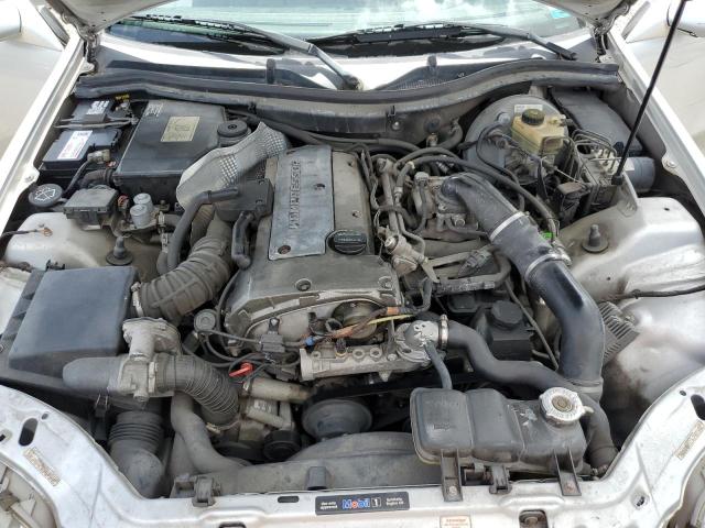 WDBKK47FXXF092826 - 1999 MERCEDES-BENZ SLK 230 KOMPRESSOR SILVER photo 11