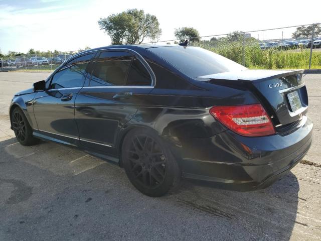 WDDGF8AB2EA957636 - 2014 MERCEDES-BENZ C 300 4MATIC BLACK photo 2