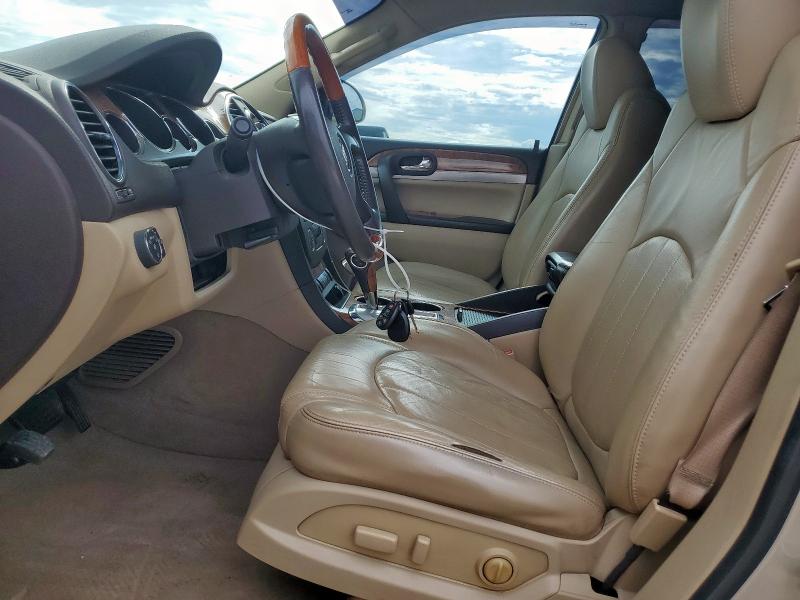 5GALRBED8AJ130387 - 2010 BUICK ENCLAVE CXL TAN photo 7