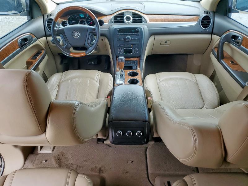 5GALRBED8AJ130387 - 2010 BUICK ENCLAVE CXL TAN photo 8