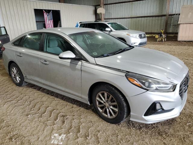 5NPE24AF0JH648064 - 2018 HYUNDAI SONATA SE SILVER photo 4