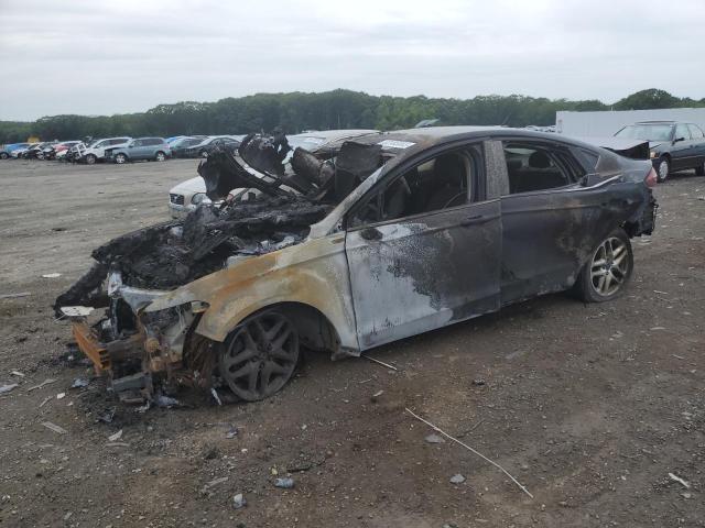 2013 FORD FUSION SE, null