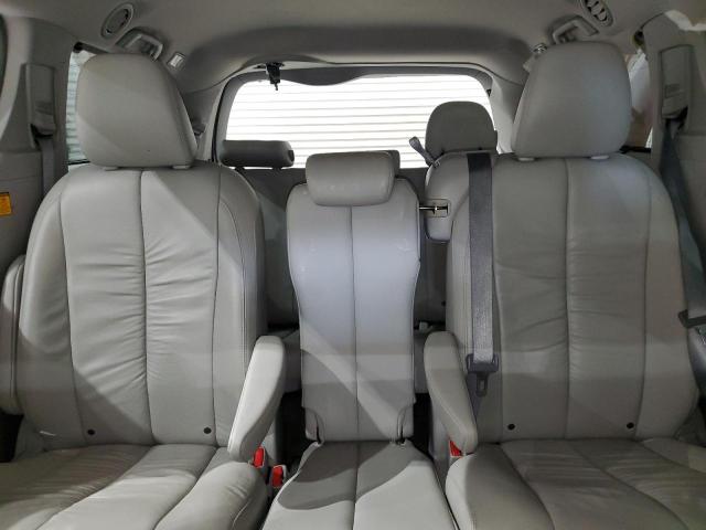 5TDYK3DC8CS220023 - 2012 TOYOTA SIENNA XLE 白色 照片 10