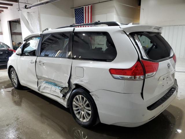 5TDYK3DC8CS220023 - 2012 TOYOTA SIENNA XLE 白色 照片 2