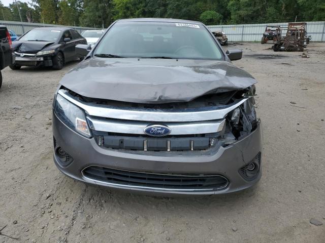 3FAHP0HA4BR107735 - 2011 FORD FUSION SE GRAY photo 5