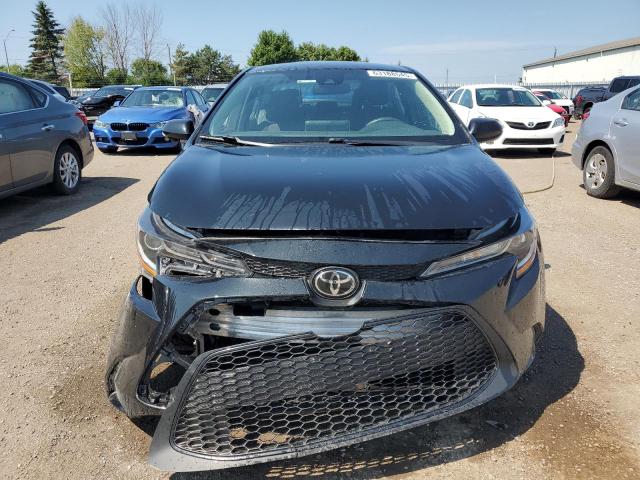5YFBPMBE6MP243621 - 2021 TOYOTA COROLLA LE შავი ფოტო 5