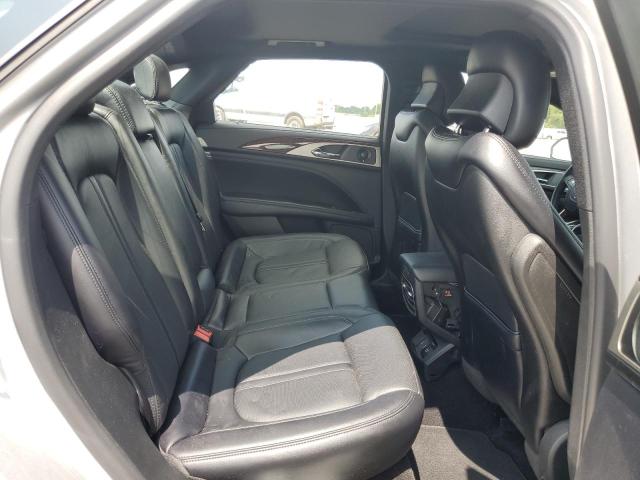 3LN6L5F94JR607696 - 2018 LINCOLN MKZ RESERVE 银色 照片 10