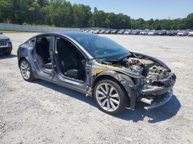 5YJ3E1EA2LF708584 - 2020 TESLA MODEL 3 GRAY photo 4