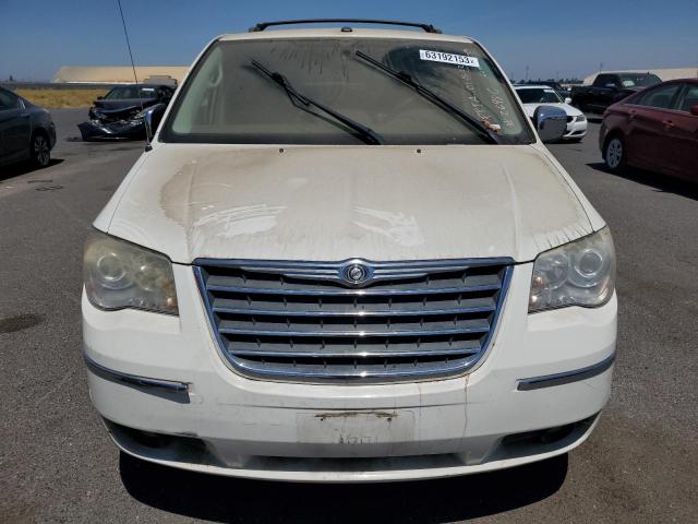 2A4RR7DX5AR394559 - 2010 CHRYSLER TOWN & COU LIMITED WHITE photo 5