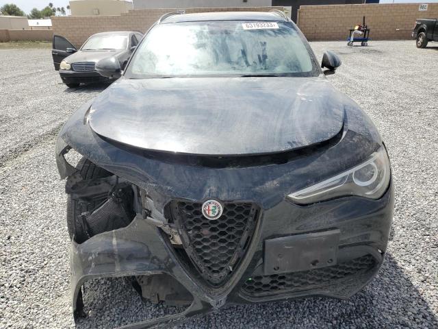 ZASPAJAN2K7C70814 - 2019 ALFA ROMEO STELVIO BLACK photo 5