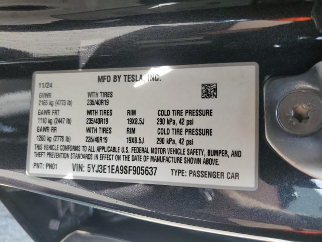 5YJ3E1EA9SF905637 - 2025 TESLA MODEL 3 BLACK photo 13