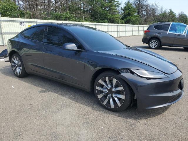 5YJ3E1EA9SF905637 - 2025 TESLA MODEL 3 BLACK photo 4