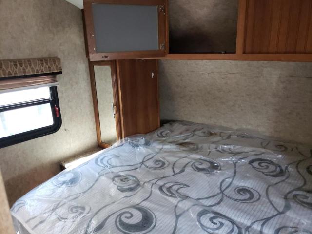 5ZT2TRPB7JB513150 - 2018 FRRV TRAILER BEIGE photo 5