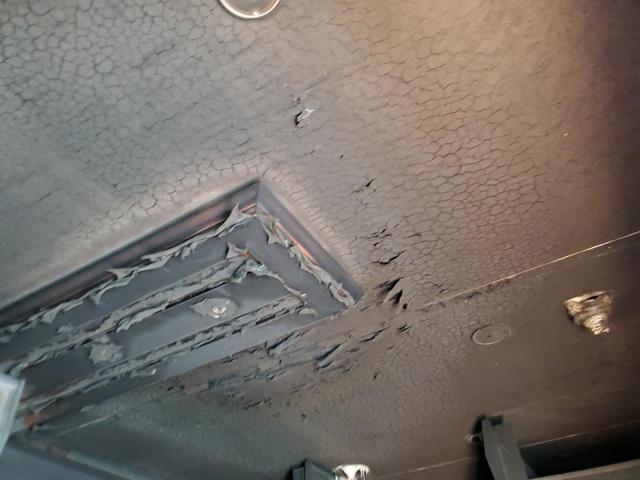 4YDF38138JA742745 - 2018 KEYSTONE MONTANA BLACK photo 9