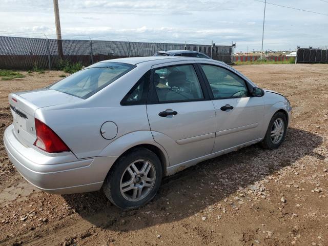 1FAFP34353W341591 - 2003 FORD FOCUS SE COMFORT SILVER photo 3