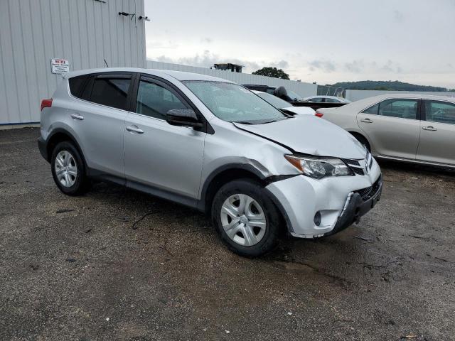 2T3BFREV3FW344510 - 2015 TOYOTA RAV4 LE SILVER photo 4