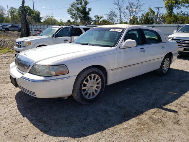 1LNHM81V97Y613161 - 2007 LINCOLN TOWN CAR SIGNATURE WHITE photo 1