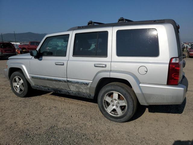 1J4RG4GK4AC108066 - 2010 JEEP COMMANDER SPORT Silber Foto 2