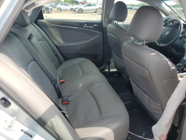 5NPEC4AB9DH638714 - 2013 HYUNDAI SONATA SE SILVER photo 10