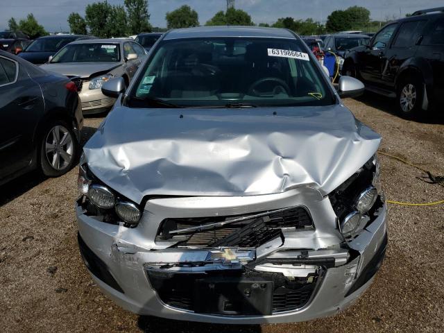 1G1JC5SH6F4139023 - 2015 CHEVROLET SONIC LT SILVER photo 5