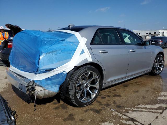 2C3CCABG2JH243847 - 2018 CHRYSLER 300 S SILVER photo 3