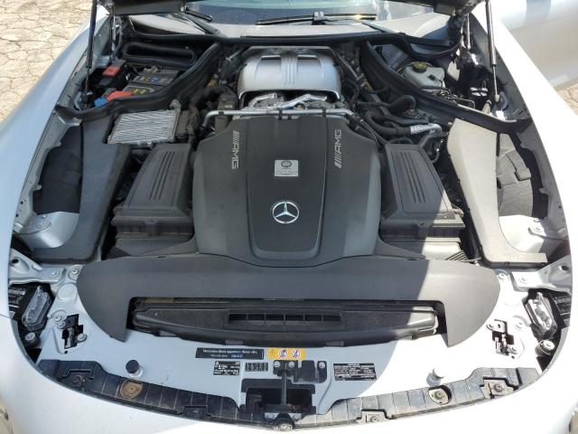 WDDYK8AA9JA015469 - 2018 MERCEDES-BENZ AMG GT C SILVER photo 11