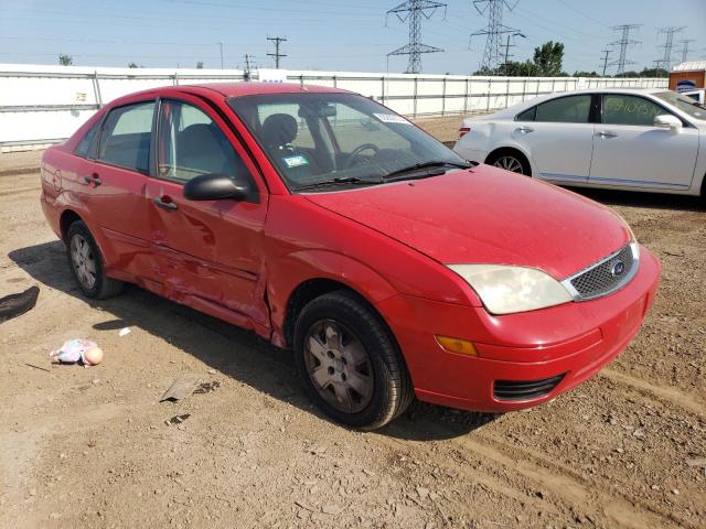 1FAFP34N17W320325 - 2007 FORD FOCUS ZX4 RED photo 4