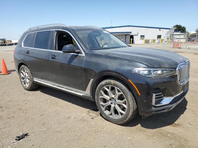 5UXCW2C01N9L78798 - 2022 BMW X7 XDRIVE40I BLACK photo 4