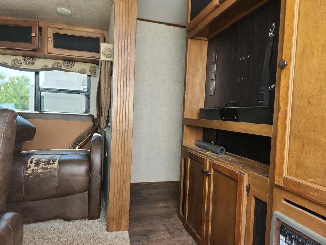 4YDT29522G1530087 - 2016 KEYSTONE SPRINTER بني صورة 5