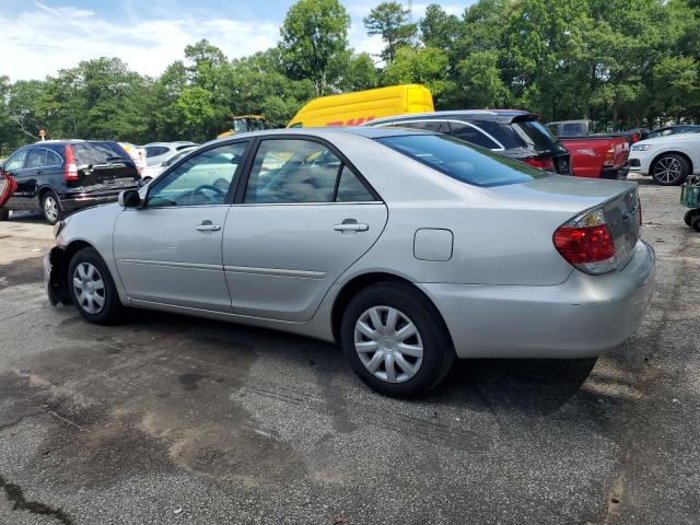 4T1BE32KX6U146056 - 2006 TOYOTA CAMRY LE SILVER photo 2