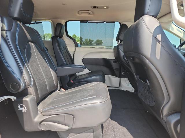 2C4RC1BG3MR552957 - 2021 CHRYSLER PACIFICA TOURING L BLACK photo 11