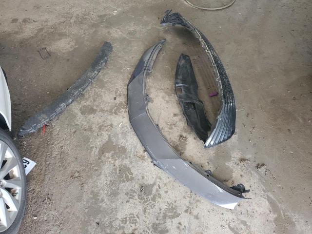 4T1B11HKXKU812947 - 2019 TOYOTA CAMRY L WHITE photo 12